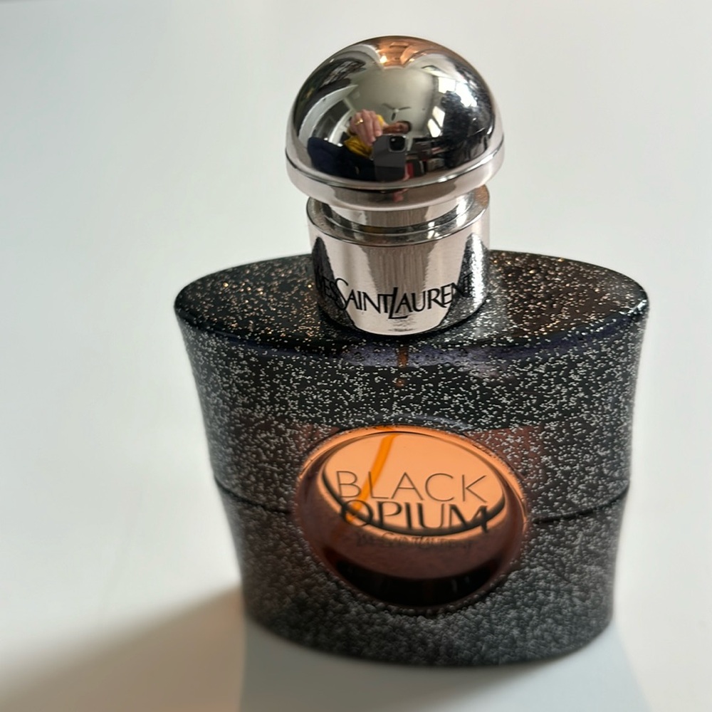 Black Opium 30ml bottle